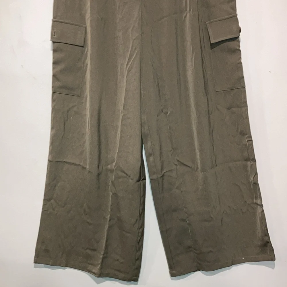 Wide Leg Cargo Pants Size 14 NWOT - Picture 3 of 3
